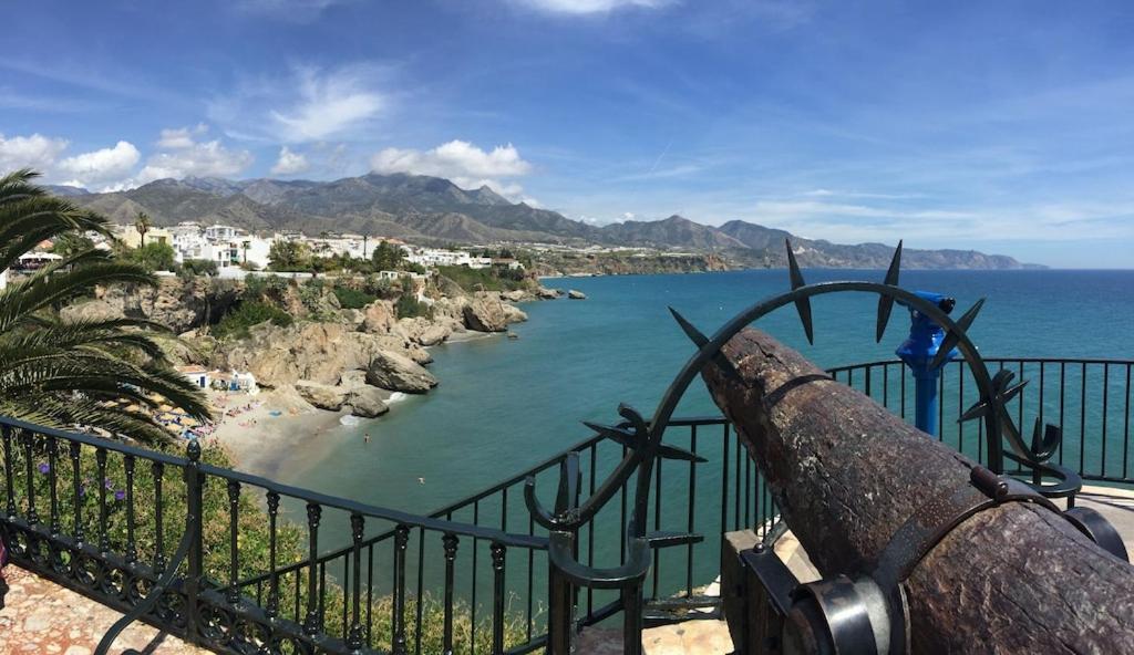 Edificio Verdemar - Stunning 1 Bed With Pool & Sea Views Appartement